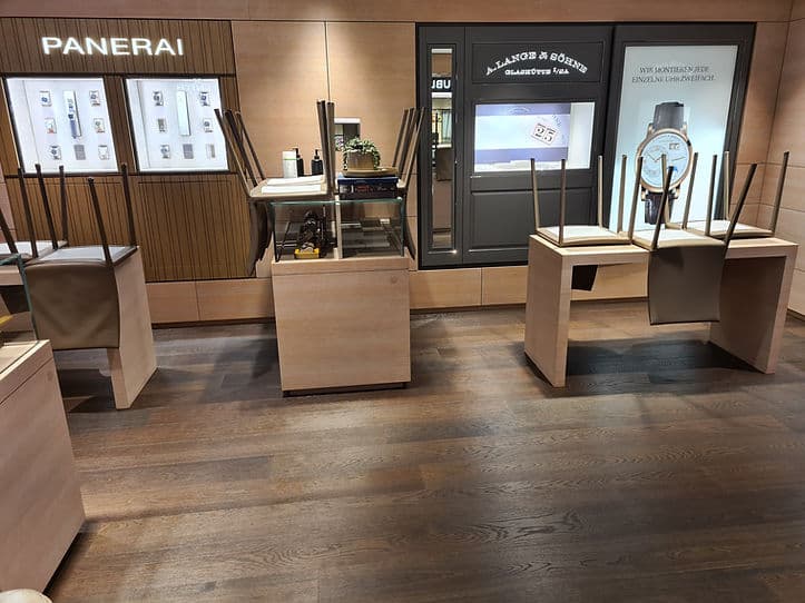 Parkettboden in einer Luxusboutique